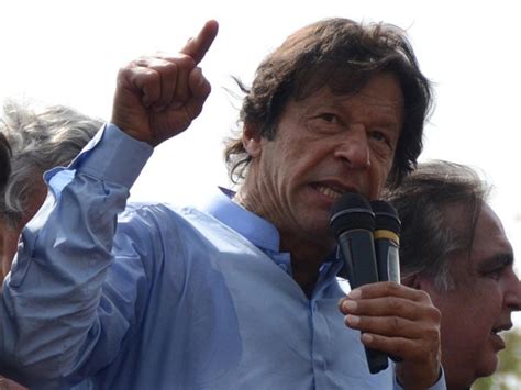 Pakistani court suspends arrest warrant for ex-PM Imran Khan